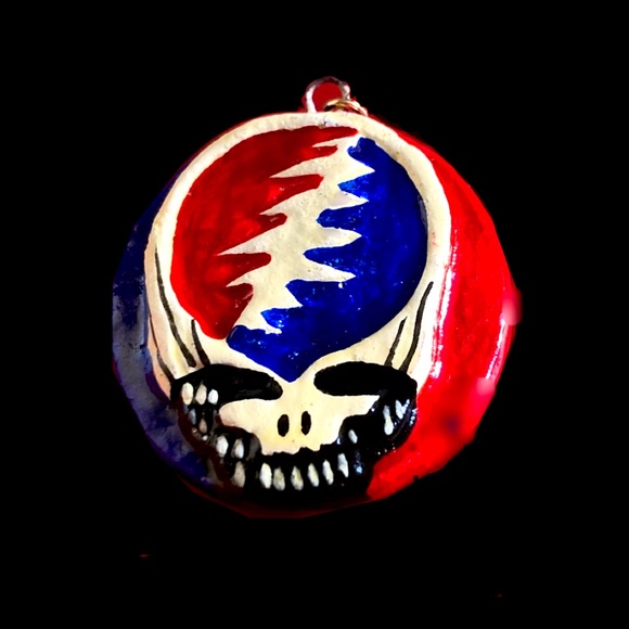 Vintage Grateful Dead ‘Steal Your Face’ symbol Pendant (with Chain) - Picture 2 of 4